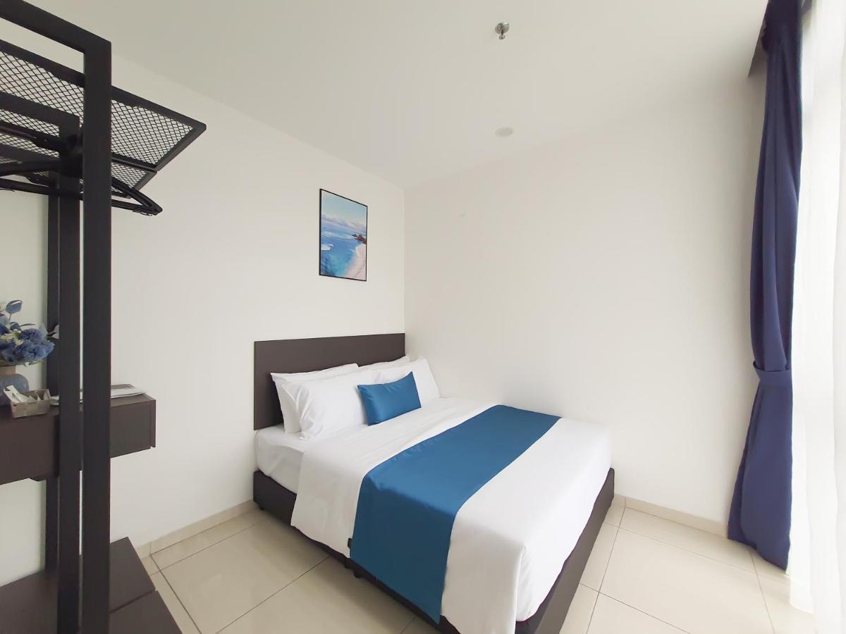 Ramada Suites By Wyndham The Straits ยะโฮร์บาห์รู ภายนอก รูปภาพ