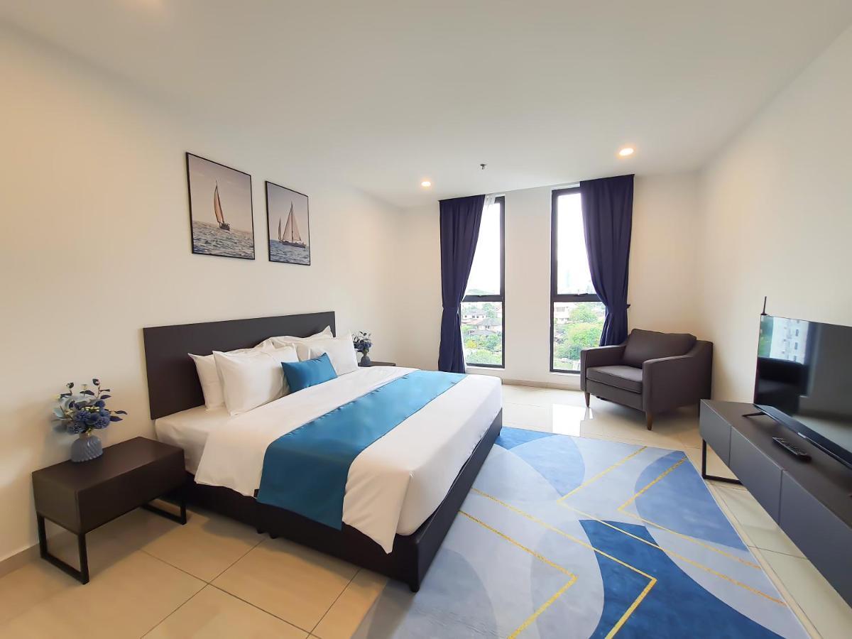 Ramada Suites By Wyndham The Straits ยะโฮร์บาห์รู ภายนอก รูปภาพ